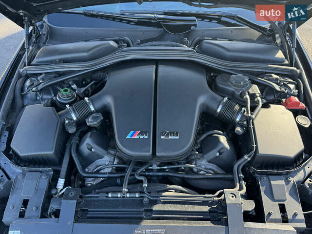 Черный БМВ М6, объемом двигателя 5 л и пробегом 125 тыс. км за 37500 $, фото 22 на Automoto.ua