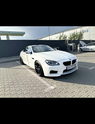 БМВ М6, объемом двигателя 4.39 л и пробегом 105 тыс. км за 41500 $, фото 12 на Automoto.ua