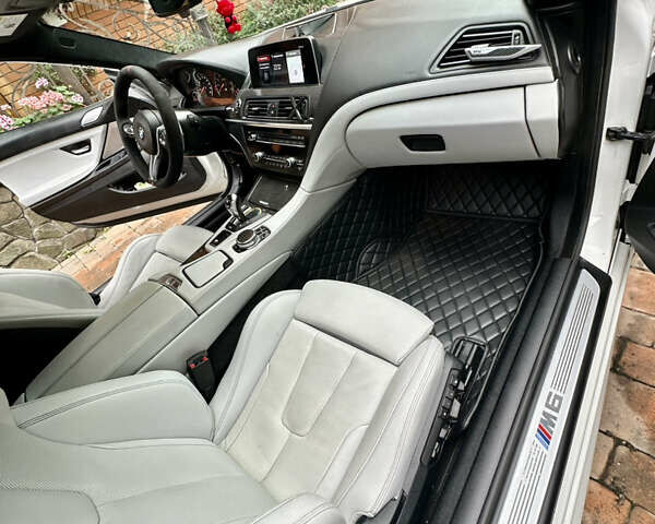 БМВ М6, объемом двигателя 4.39 л и пробегом 105 тыс. км за 41500 $, фото 3 на Automoto.ua