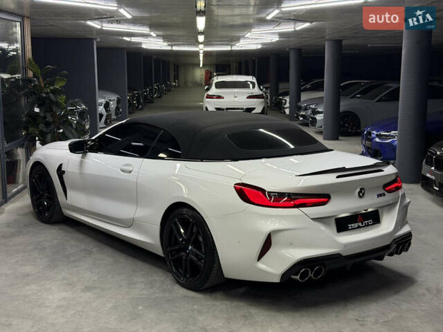 Белый БМВ M8, объемом двигателя 4.39 л и пробегом 80 тыс. км за 66500 $, фото 10 на Automoto.ua