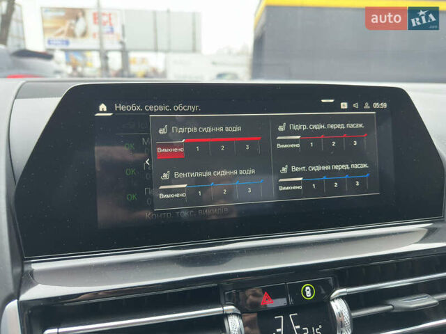 Білий БМВ M8, об'ємом двигуна 4.4 л та пробігом 89 тис. км за 85000 $, фото 39 на Automoto.ua