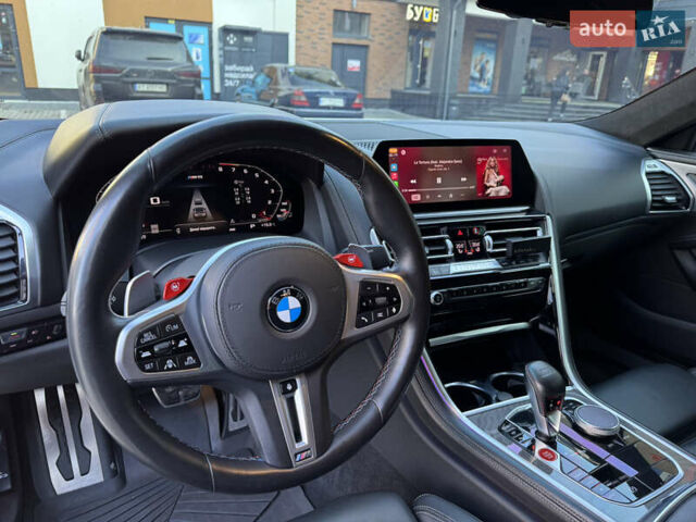 Белый БМВ M8, объемом двигателя 4.4 л и пробегом 64 тыс. км за 88500 $, фото 26 на Automoto.ua