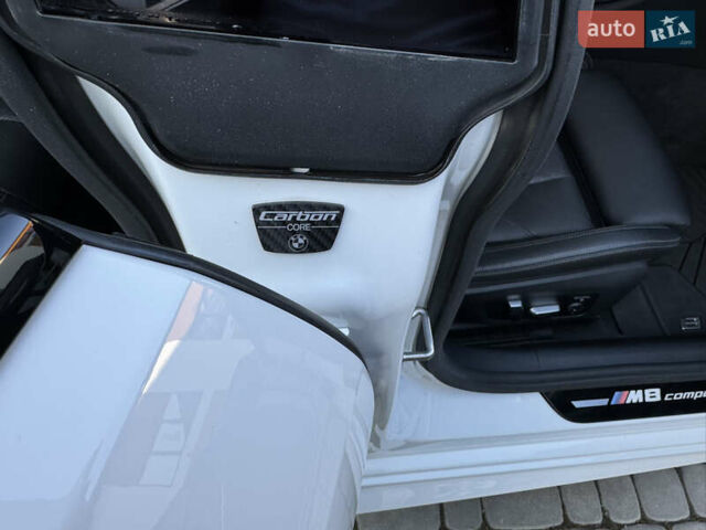 Белый БМВ M8, объемом двигателя 4.4 л и пробегом 64 тыс. км за 88500 $, фото 23 на Automoto.ua