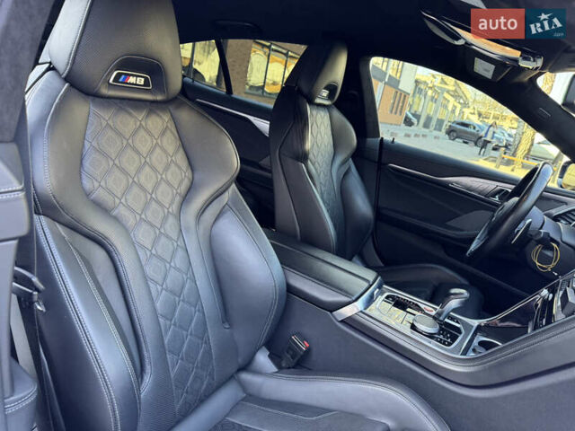 Белый БМВ M8, объемом двигателя 4.4 л и пробегом 64 тыс. км за 88500 $, фото 24 на Automoto.ua