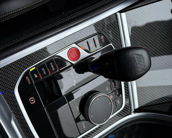 Черный БМВ M8, объемом двигателя 4.4 л и пробегом 79 тыс. км за 76000 $, фото 22 на Automoto.ua