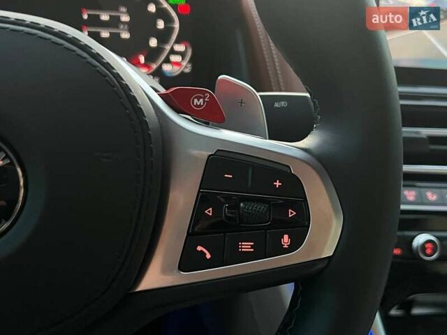 Черный БМВ M8, объемом двигателя 4.39 л и пробегом 71 тыс. км за 89990 $, фото 21 на Automoto.ua