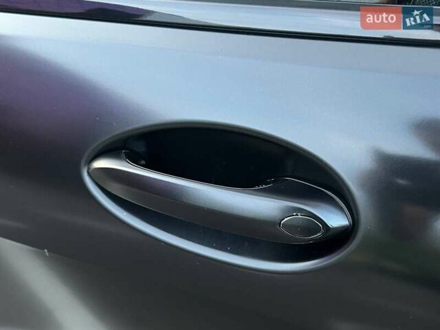 Черный БМВ M8, объемом двигателя 4.39 л и пробегом 71 тыс. км за 84990 $, фото 8 на Automoto.ua