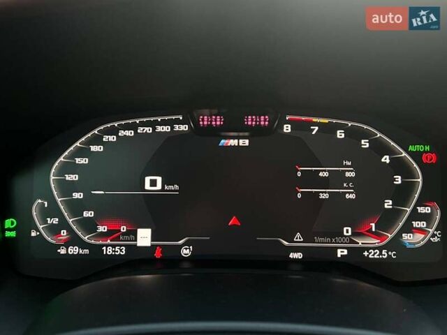 Черный БМВ M8, объемом двигателя 4.39 л и пробегом 71 тыс. км за 99990 $, фото 20 на Automoto.ua