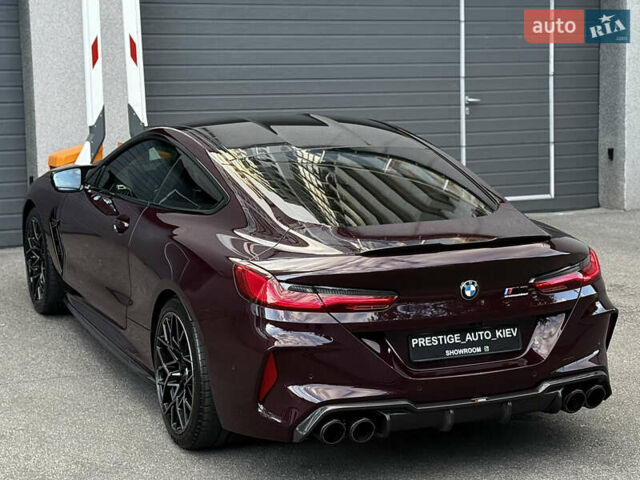 Красный БМВ M8, объемом двигателя 4.39 л и пробегом 25 тыс. км за 149000 $, фото 21 на Automoto.ua