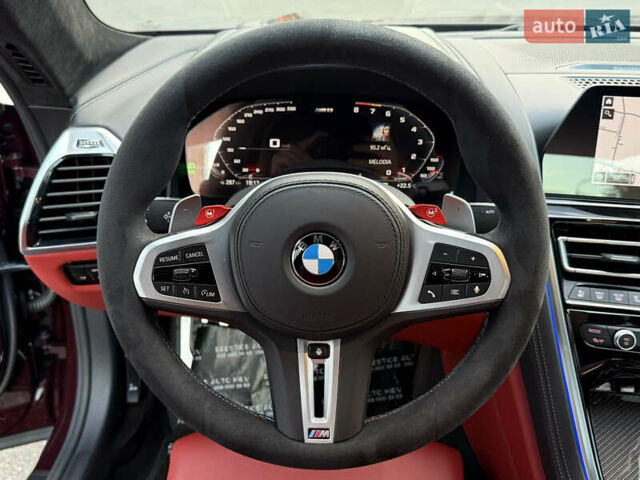 Красный БМВ M8, объемом двигателя 4.39 л и пробегом 25 тыс. км за 149000 $, фото 64 на Automoto.ua