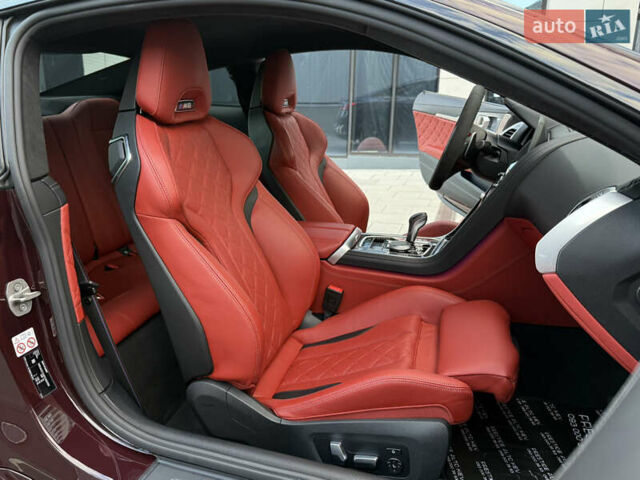 Красный БМВ M8, объемом двигателя 4.39 л и пробегом 25 тыс. км за 149000 $, фото 55 на Automoto.ua