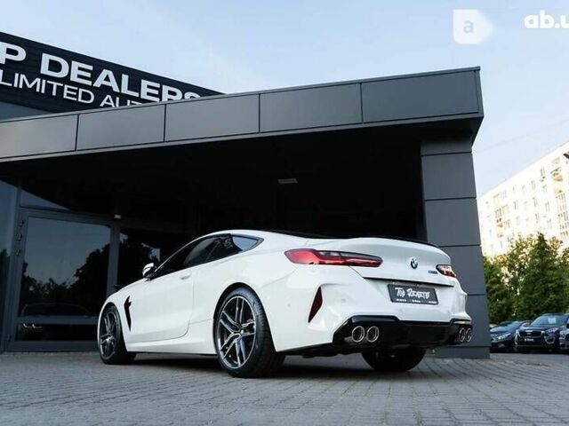 БМВ M8, объемом двигателя 4.4 л и пробегом 4 тыс. км за 135000 $, фото 13 на Automoto.ua