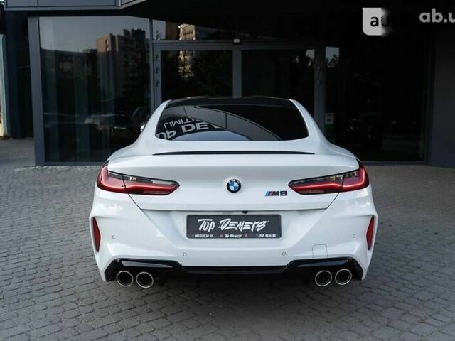 БМВ M8, объемом двигателя 4.4 л и пробегом 4 тыс. км за 135000 $, фото 17 на Automoto.ua