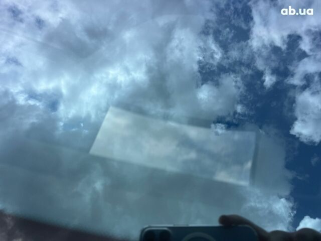 БМВ M8, объемом двигателя 4.3 л и пробегом 1 тыс. км за 169966 $, фото 24 на Automoto.ua