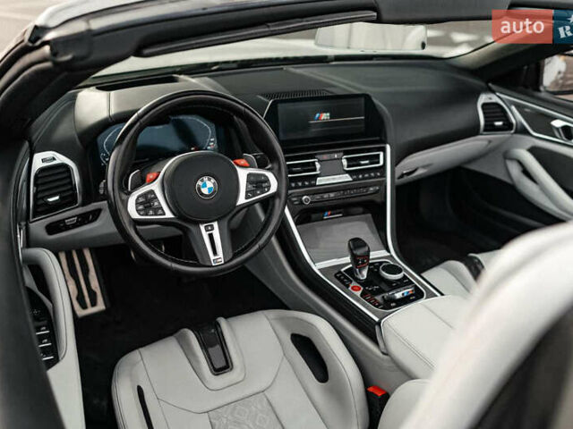 БМВ M8, об'ємом двигуна 4.4 л та пробігом 83 тис. км за 130000 $, фото 9 на Automoto.ua