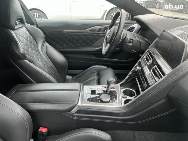БМВ M8, объемом двигателя 4.4 л и пробегом 20 тыс. км за 154282 $, фото 27 на Automoto.ua