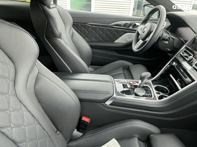 БМВ M8, объемом двигателя 4.4 л и пробегом 3 тыс. км за 159216 $, фото 4 на Automoto.ua