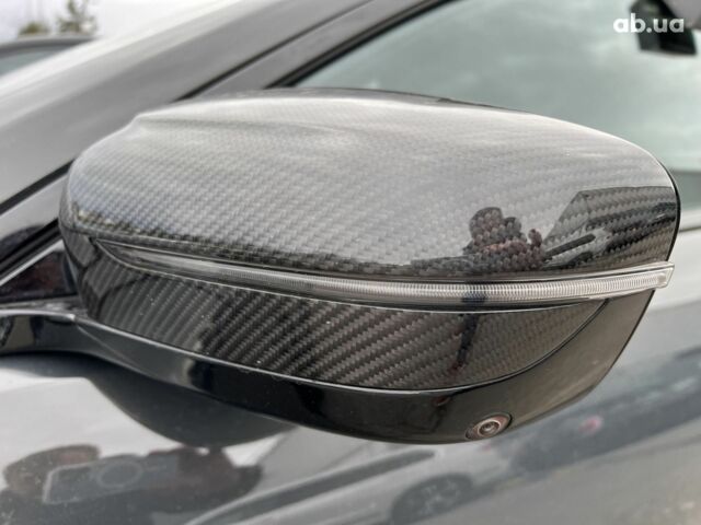 БМВ M8, объемом двигателя 4.4 л и пробегом 20 тыс. км за 154282 $, фото 25 на Automoto.ua
