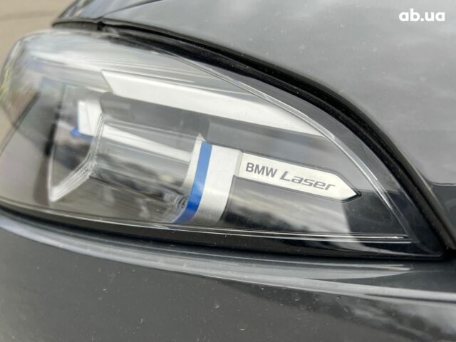 БМВ M8, объемом двигателя 4.4 л и пробегом 20 тыс. км за 154282 $, фото 28 на Automoto.ua