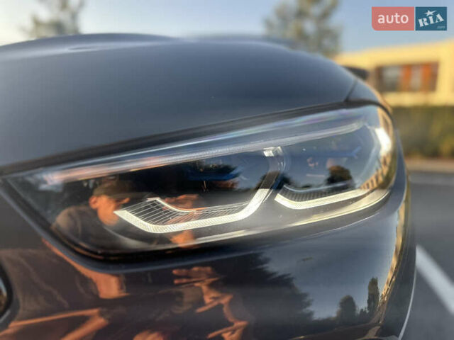 Серый БМВ M8, объемом двигателя 4.39 л и пробегом 32 тыс. км за 85000 $, фото 27 на Automoto.ua