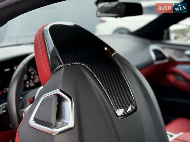 Серый БМВ M8, объемом двигателя 4.4 л и пробегом 17 тыс. км за 109000 $, фото 39 на Automoto.ua