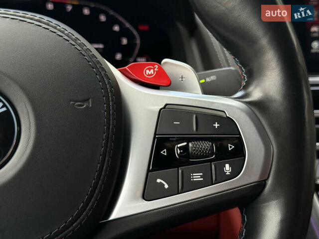 Серый БМВ M8, объемом двигателя 4.4 л и пробегом 64 тыс. км за 98000 $, фото 29 на Automoto.ua