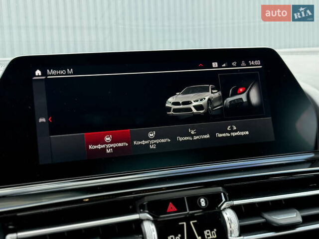 Серый БМВ M8, объемом двигателя 4.4 л и пробегом 17 тыс. км за 109000 $, фото 31 на Automoto.ua