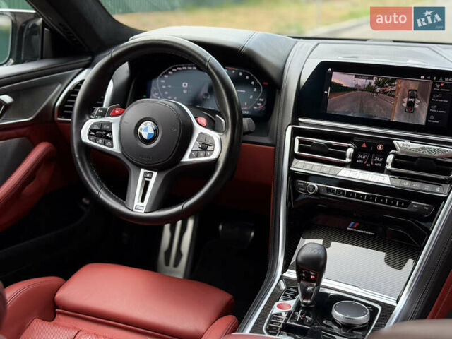 Серый БМВ M8, объемом двигателя 4.4 л и пробегом 65 тыс. км за 82000 $, фото 14 на Automoto.ua