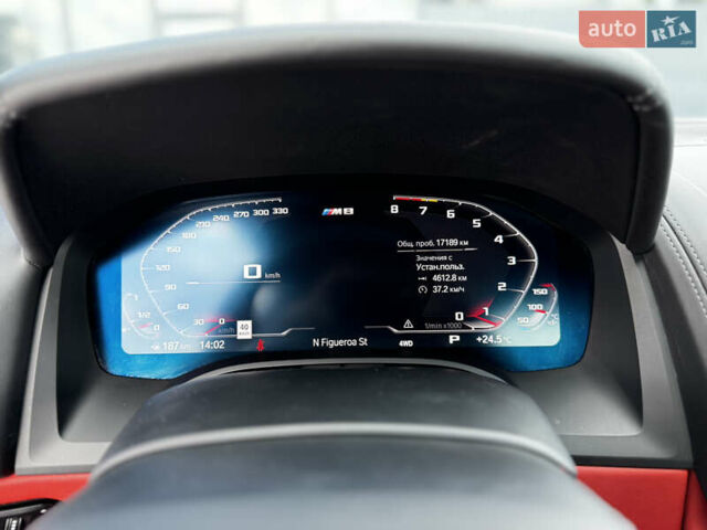 Серый БМВ M8, объемом двигателя 4.4 л и пробегом 17 тыс. км за 109000 $, фото 25 на Automoto.ua