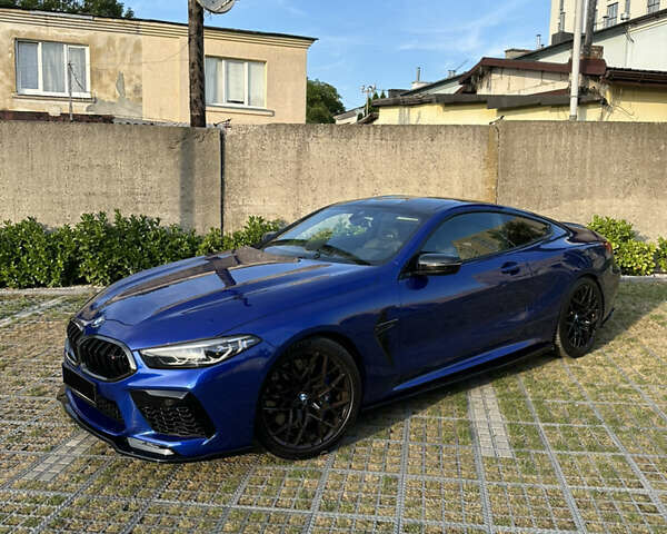 Синий БМВ M8, объемом двигателя 4.39 л и пробегом 56 тыс. км за 90000 $, фото 2 на Automoto.ua