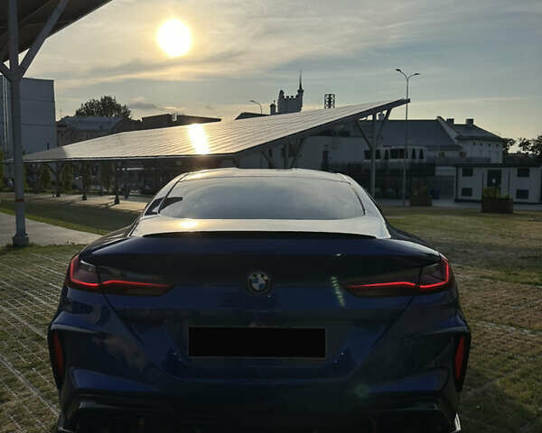 Синий БМВ M8, объемом двигателя 4.39 л и пробегом 56 тыс. км за 90000 $, фото 7 на Automoto.ua