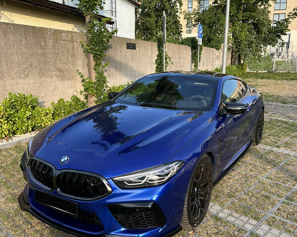 Синий БМВ M8, объемом двигателя 4.39 л и пробегом 56 тыс. км за 90000 $, фото 15 на Automoto.ua