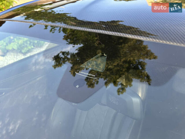 Синий БМВ M8, объемом двигателя 4.39 л и пробегом 56 тыс. км за 90000 $, фото 24 на Automoto.ua