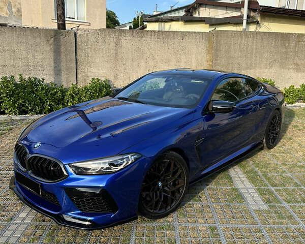 Синий БМВ M8, объемом двигателя 4.39 л и пробегом 56 тыс. км за 90000 $, фото 1 на Automoto.ua