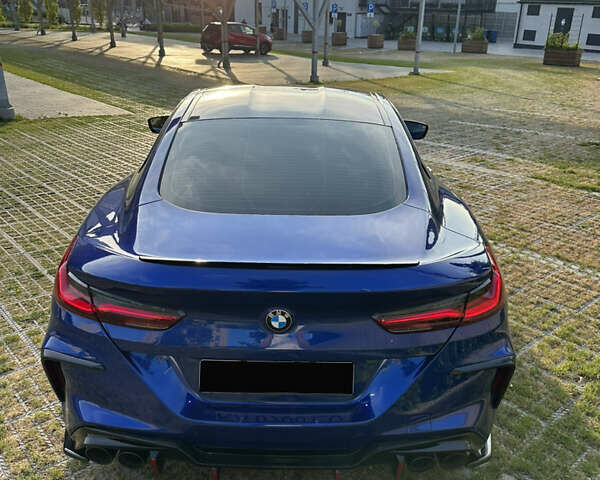 Синий БМВ M8, объемом двигателя 4.39 л и пробегом 56 тыс. км за 90000 $, фото 6 на Automoto.ua