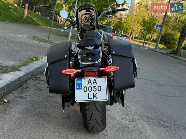 Черный БМВ R 18, объемом двигателя 1.8 л и пробегом 1 тыс. км за 23000 $, фото 2 на Automoto.ua