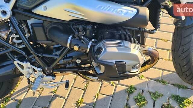 Чорний БМВ R nineT, об'ємом двигуна 1.17 л та пробігом 4 тис. км за 14000 $, фото 2 на Automoto.ua