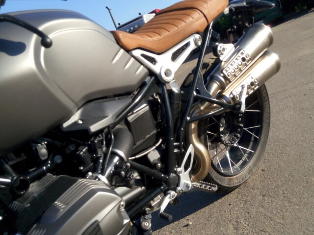 Серый БМВ R nineT, объемом двигателя 1.2 л и пробегом 1 тыс. км за 15000 $, фото 17 на Automoto.ua