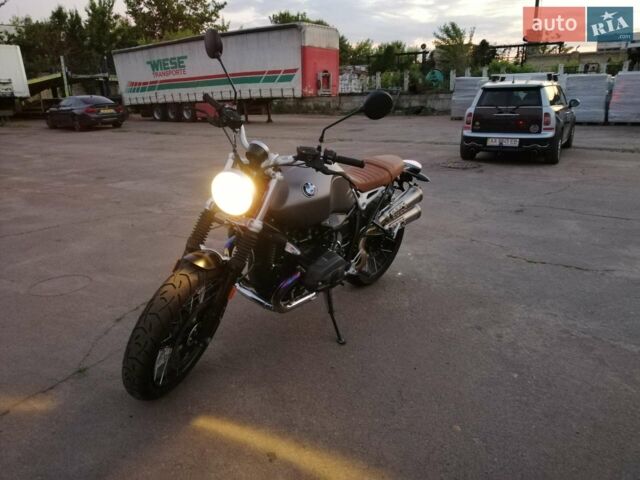 Сірий БМВ R nineT, об'ємом двигуна 1.2 л та пробігом 1 тис. км за 15000 $, фото 4 на Automoto.ua