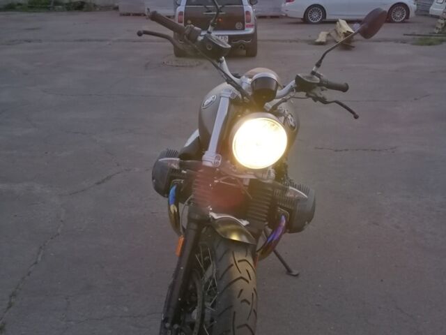 Серый БМВ R nineT, объемом двигателя 1.2 л и пробегом 1 тыс. км за 15000 $, фото 3 на Automoto.ua