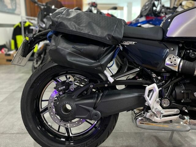 Синій БМВ R nineT, об'ємом двигуна 1.17 л та пробігом 2 тис. км за 19302 $, фото 16 на Automoto.ua