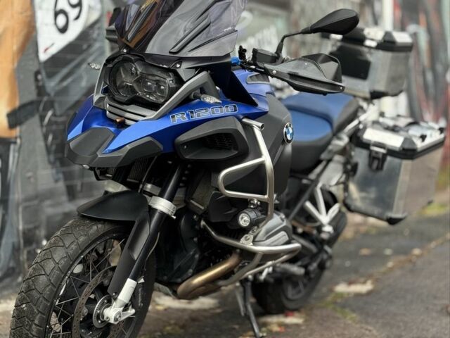 БМВ R1200, объемом двигателя 0 л и пробегом 0 тыс. км за 15000 $, фото 5 на Automoto.ua