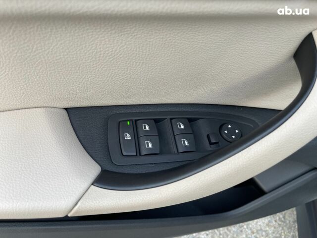 Белый БМВ Х1, объемом двигателя 1.5 л и пробегом 14 тыс. км за 27900 $, фото 15 на Automoto.ua