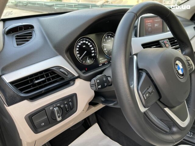 Белый БМВ Х1, объемом двигателя 1.5 л и пробегом 14 тыс. км за 27900 $, фото 14 на Automoto.ua