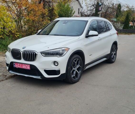 Белый БМВ Х1, объемом двигателя 0 л и пробегом 156 тыс. км за 14999 $, фото 3 на Automoto.ua