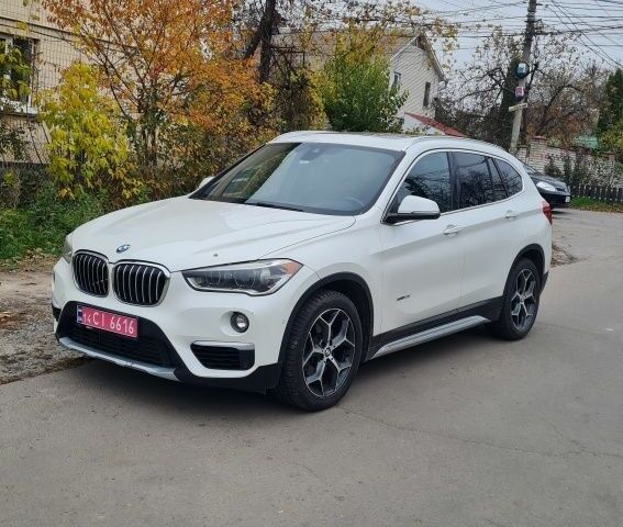 Белый БМВ Х1, объемом двигателя 0 л и пробегом 156 тыс. км за 14999 $, фото 2 на Automoto.ua