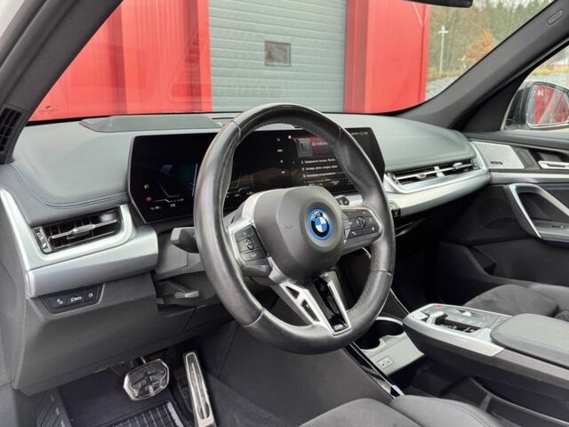 Белый БМВ Х1, объемом двигателя 0 л и пробегом 37 тыс. км за 36700 $, фото 6 на Automoto.ua