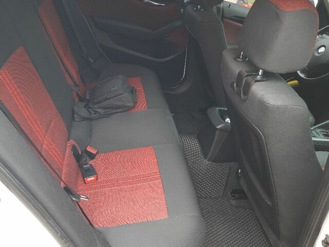 Белый БМВ Х1, объемом двигателя 2 л и пробегом 190 тыс. км за 13000 $, фото 9 на Automoto.ua