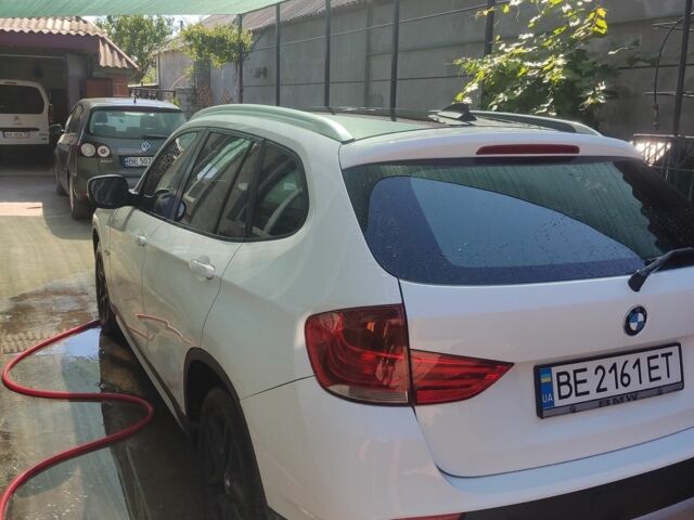 Белый БМВ Х1, объемом двигателя 2 л и пробегом 226 тыс. км за 12000 $, фото 11 на Automoto.ua