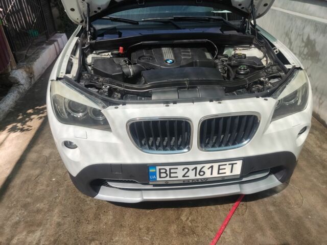 Белый БМВ Х1, объемом двигателя 2 л и пробегом 226 тыс. км за 12000 $, фото 15 на Automoto.ua